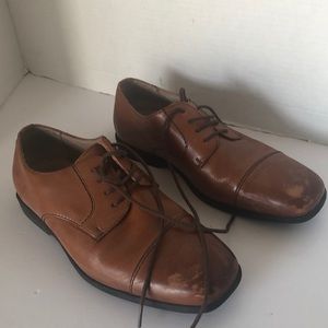 Bus Shoes Florsheim.